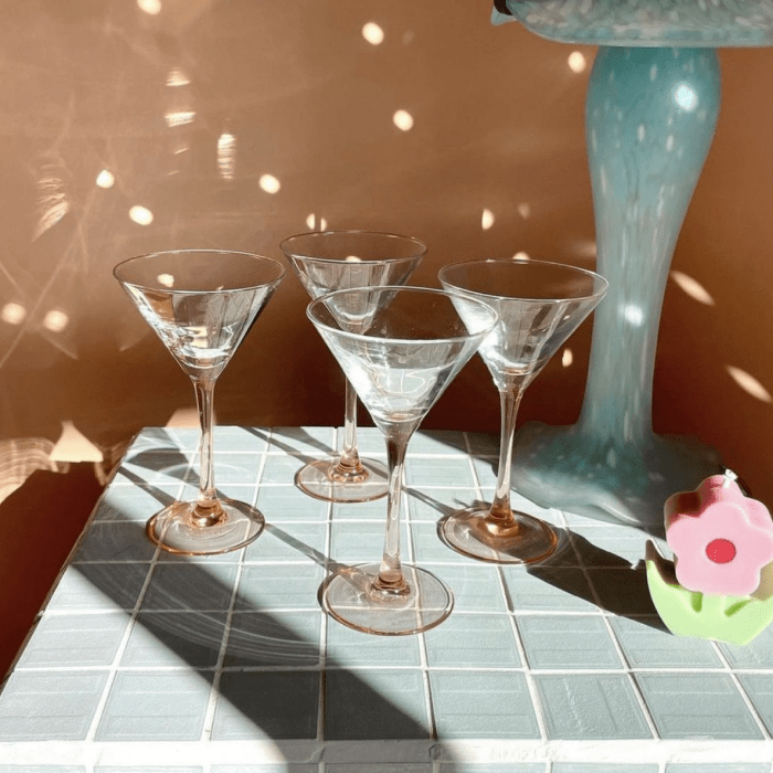 Comment enlever des rayures sur une table en verre ? – Blog BUT