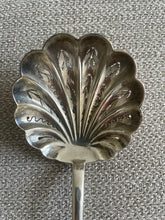 Charger l'image dans la galerie, Cuillères à saupoudrer le sucre, la canelle